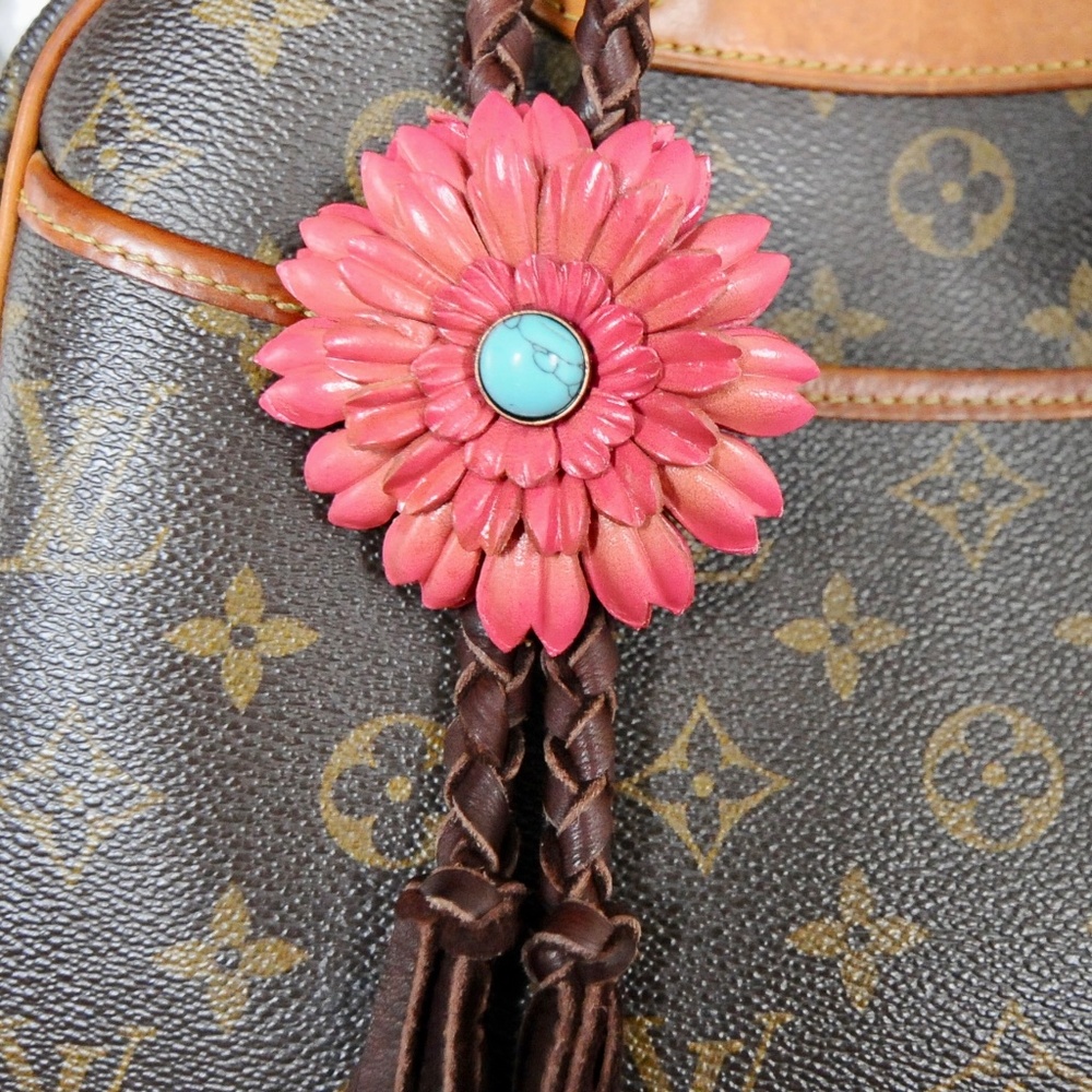 Pink Daisy Bag Charm with Turquoise - Picture 3 of 3